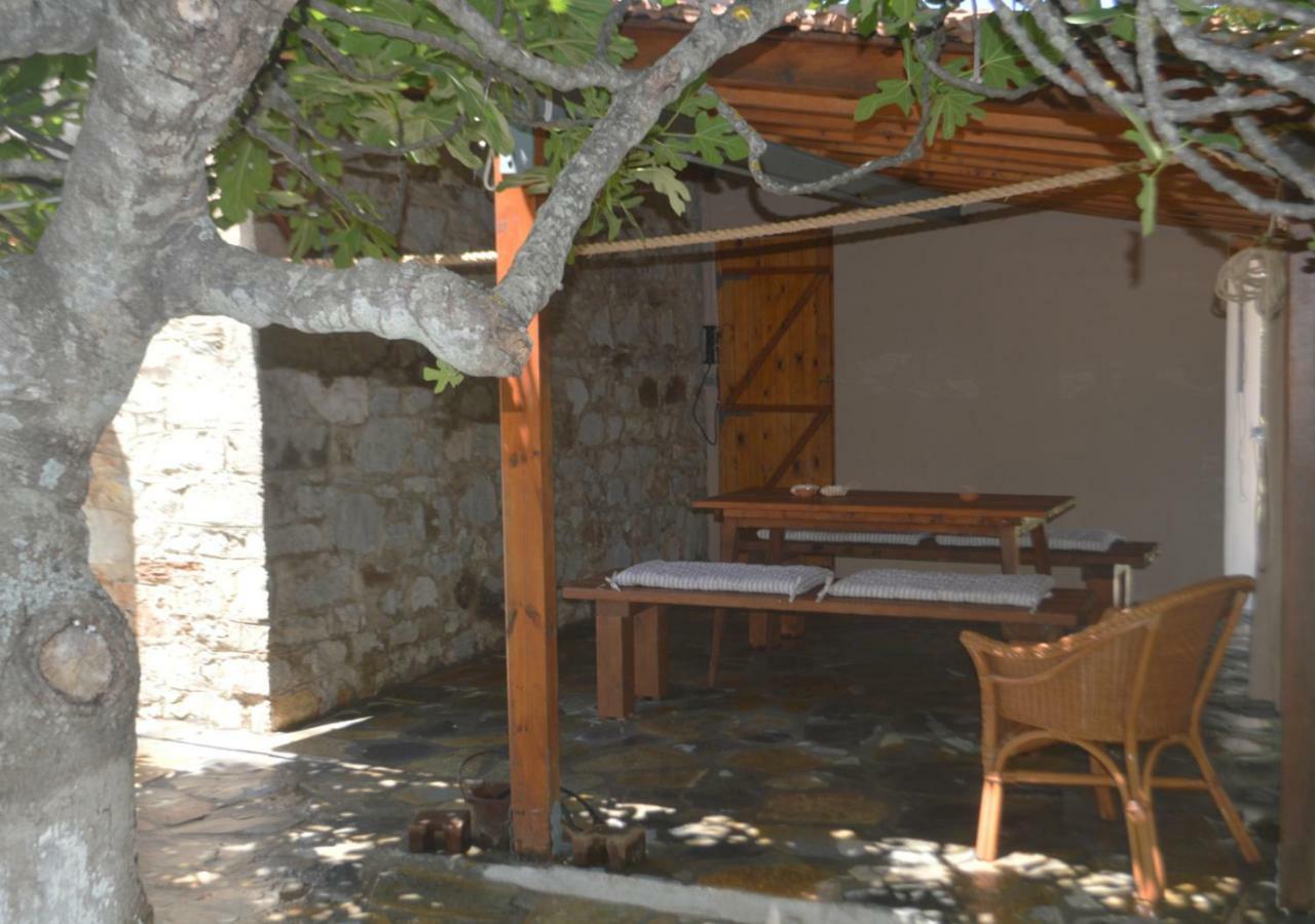 Santa Cruz Country Cottage Kallithea  المظهر الخارجي الصورة