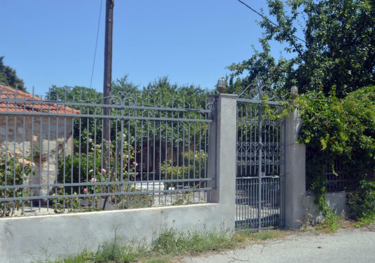 Santa Cruz Country Cottage Kallithea  المظهر الخارجي الصورة